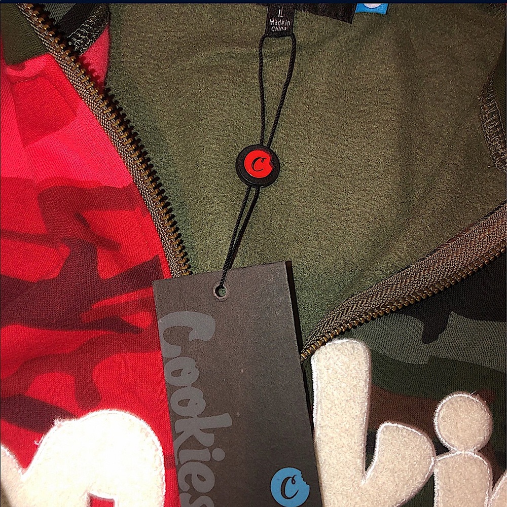 Camouflage cookies sweater